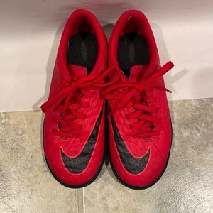 Nike Hypervenon soccer cleats indoor size 1.5